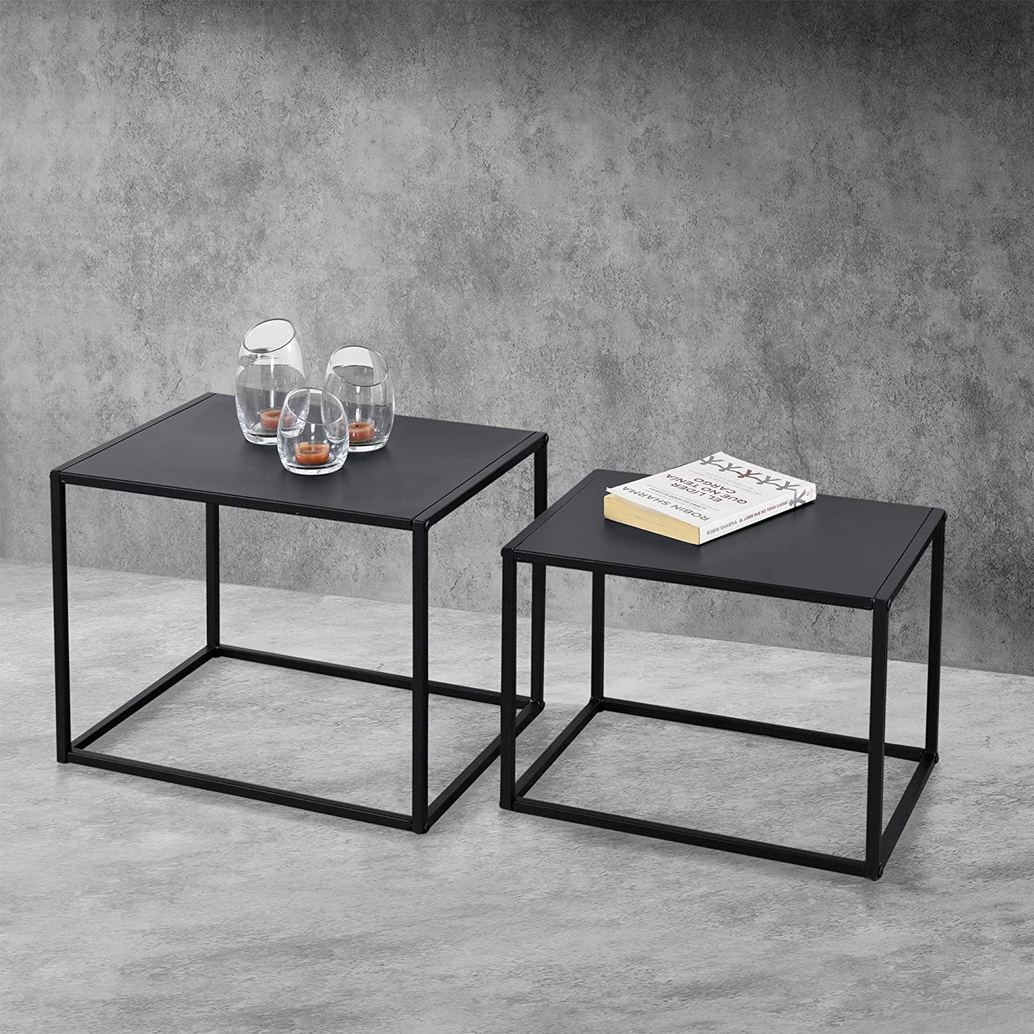 tavolini in metallo nero